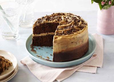 طرز تهیه کیک موکا کافی شاپی با سس موکا طرز تهیه کیک موکا کافی شاپی با سس موکا